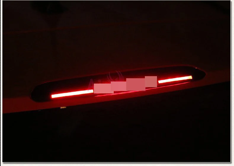 

Carbon Fiber Color Rear Break Lamp Film Light Sticker Protector 2016-2017 Car Styling For Jeep Renegade Accessories