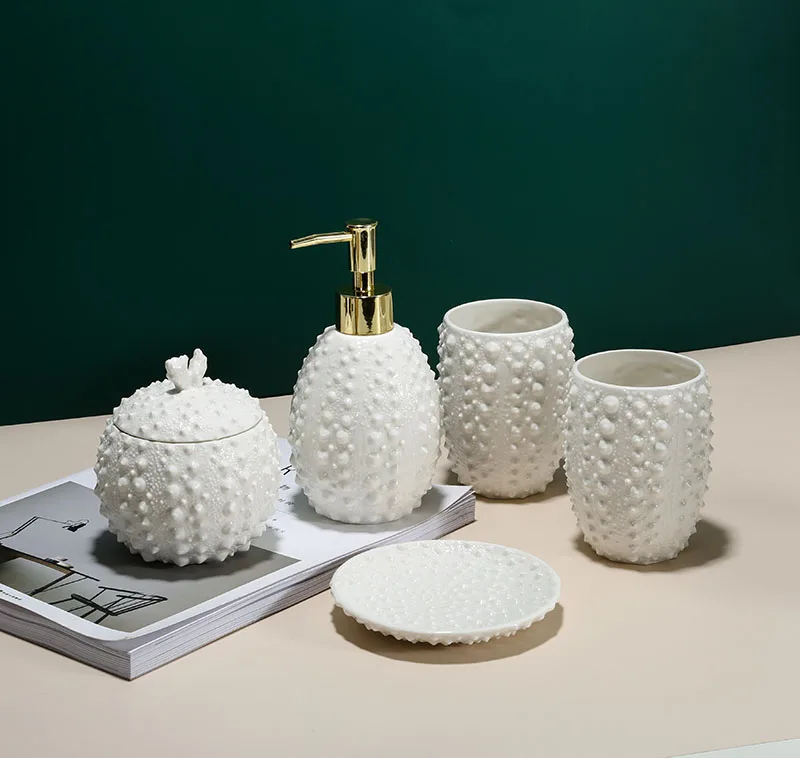 White Tray Ceramic Soap Box Sanitary Ware Set 4 Sets / 5 Sets of Bathroom Supplies Bathroom Set Soap Holder Set - Color: 28.9