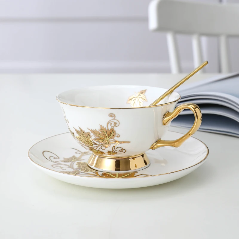 European Ceramic Tea Cup Set Gold Rim 