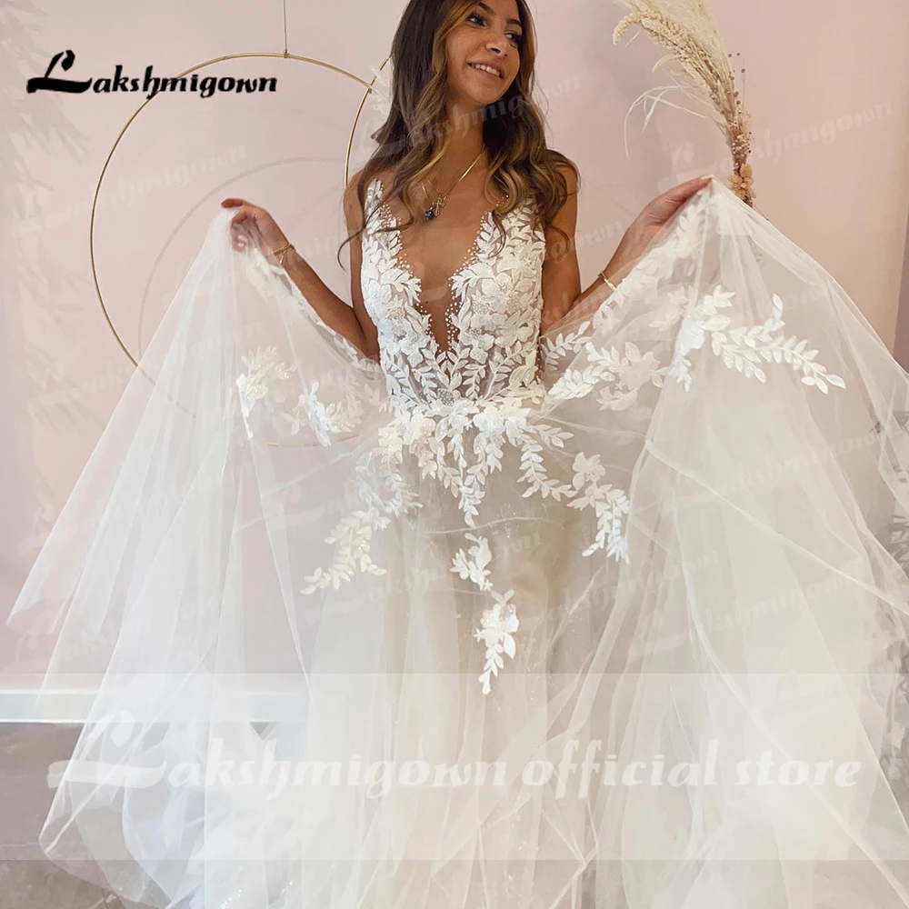 Sexy A-Line Backless Wedding Dress Vintage Lace Applique Beaded Off White Tulle Wedding Gowns Trouwjurk Long Bridal Dress Wedding Dresses