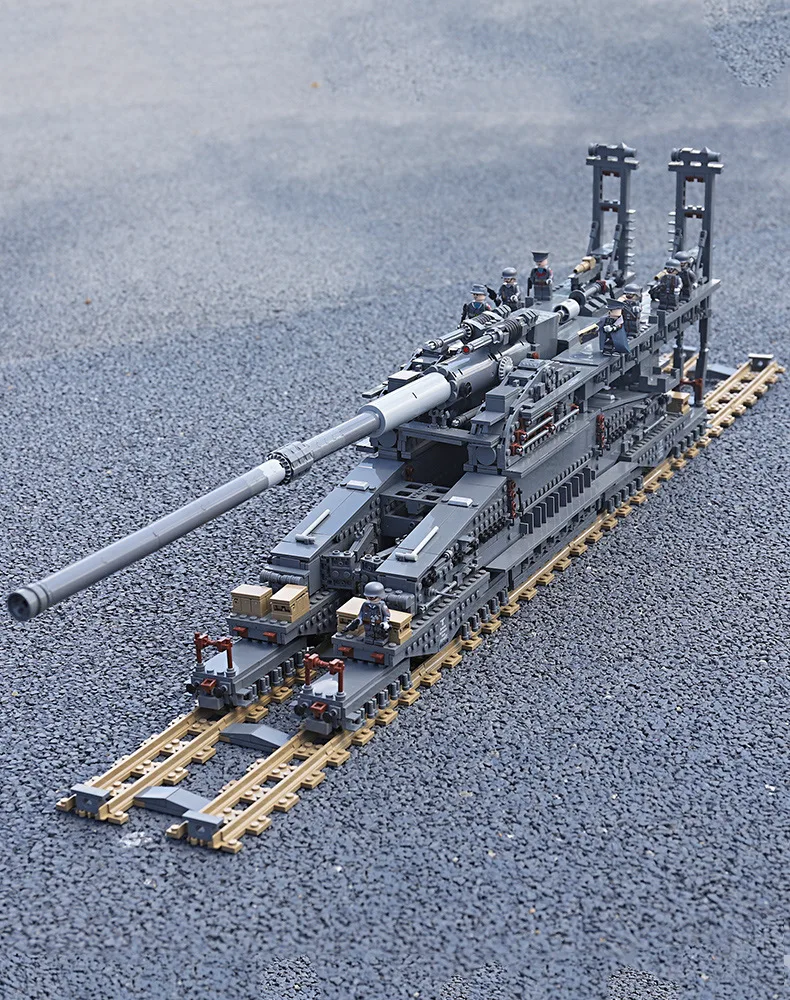 It's not LEGO:KAZI German 80cm k(e) Railway Gun DORA Review 