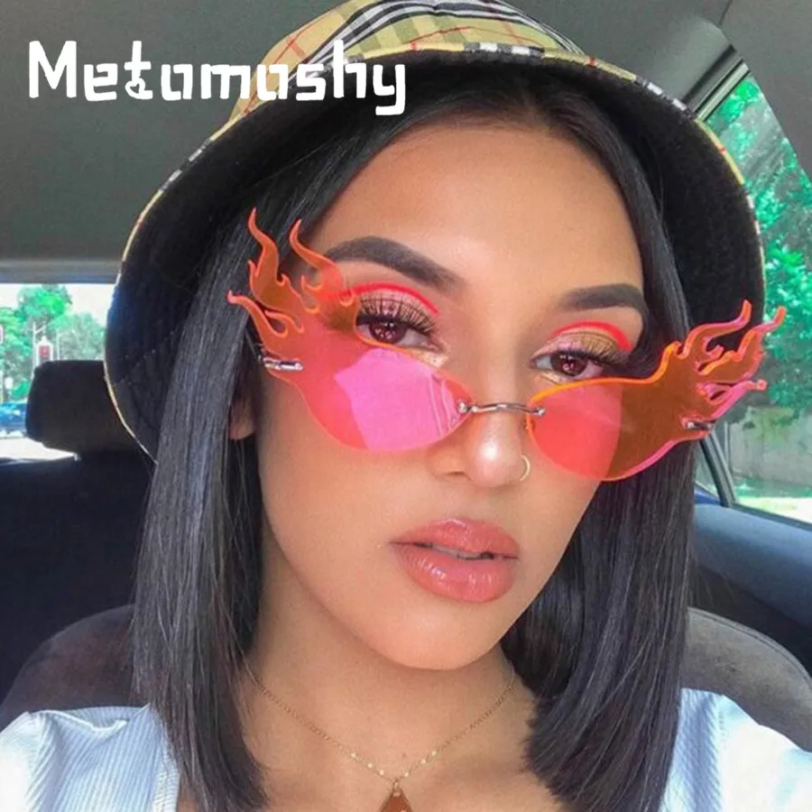 

2019 Fire Flame Sunglasses Women Rimless Cat Eye Sun Glasses Brand Designer Eyewear Big Hollow Shades Streetwear Red Lens Mirror