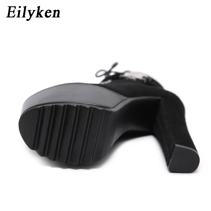 Eilyken/Модные женские ботинки хорошего качества; короткие ботинки на высоком каблуке и платформе, с пряжкой, на шнуровке; Черная Женская обувь; коллекция года; сезон осень