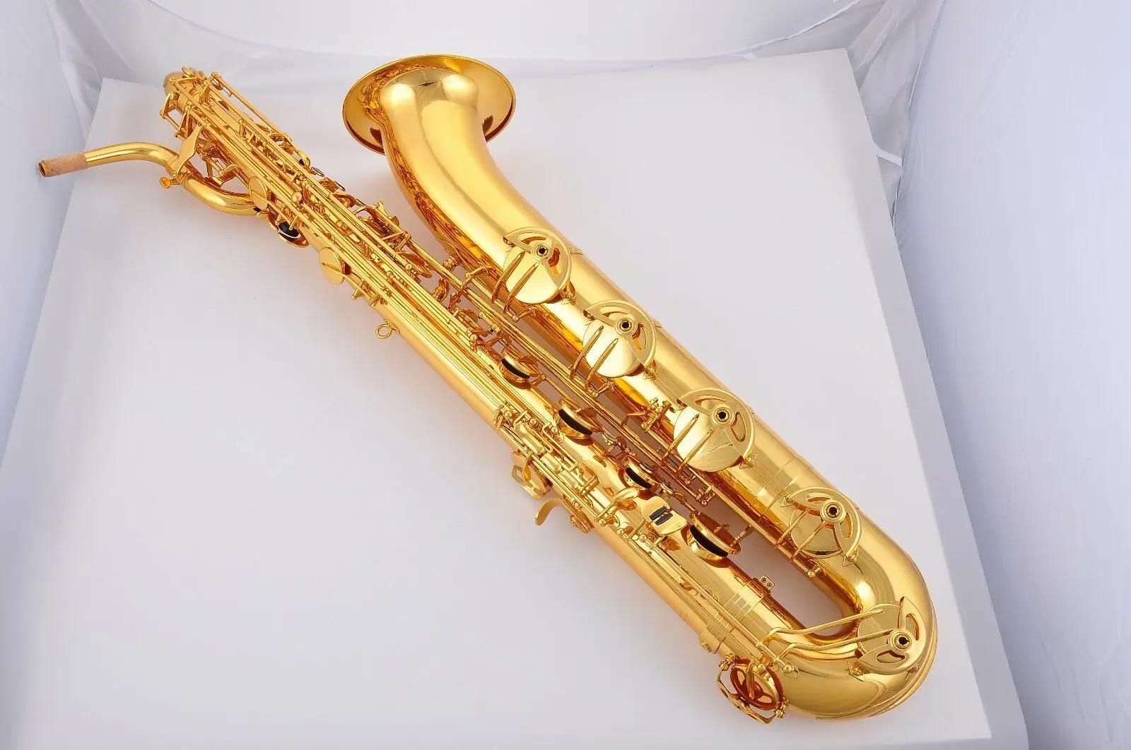Factory Customized Trademark Pro Gold lacquer Baritone Saxophone with