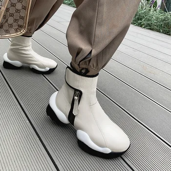 

2020 autumn and winter fashion sports women's shoes all-match casual short boots women's mid-heel women's boots sneakers