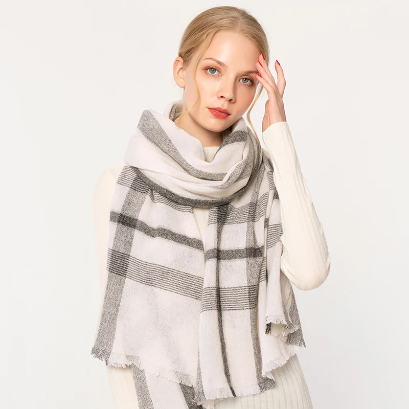 

100% Pure Wool Scarf for Women Fall Winter Warm Plaid Shawls and Wraps for Ladies Big Muffler Foulard Brand Women Wool Scarves