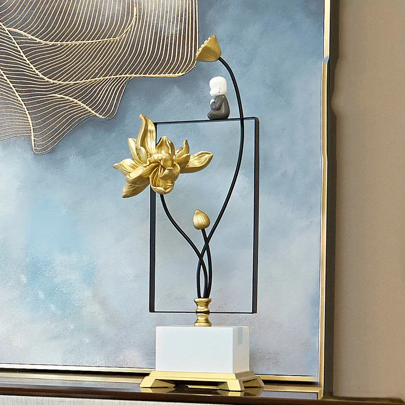 

Chinese Metal Lotus Figurines Resin Flower Sculptures Fengshui Home Livingroom Table Ornament Crafts Hotel Furnishing Decoration