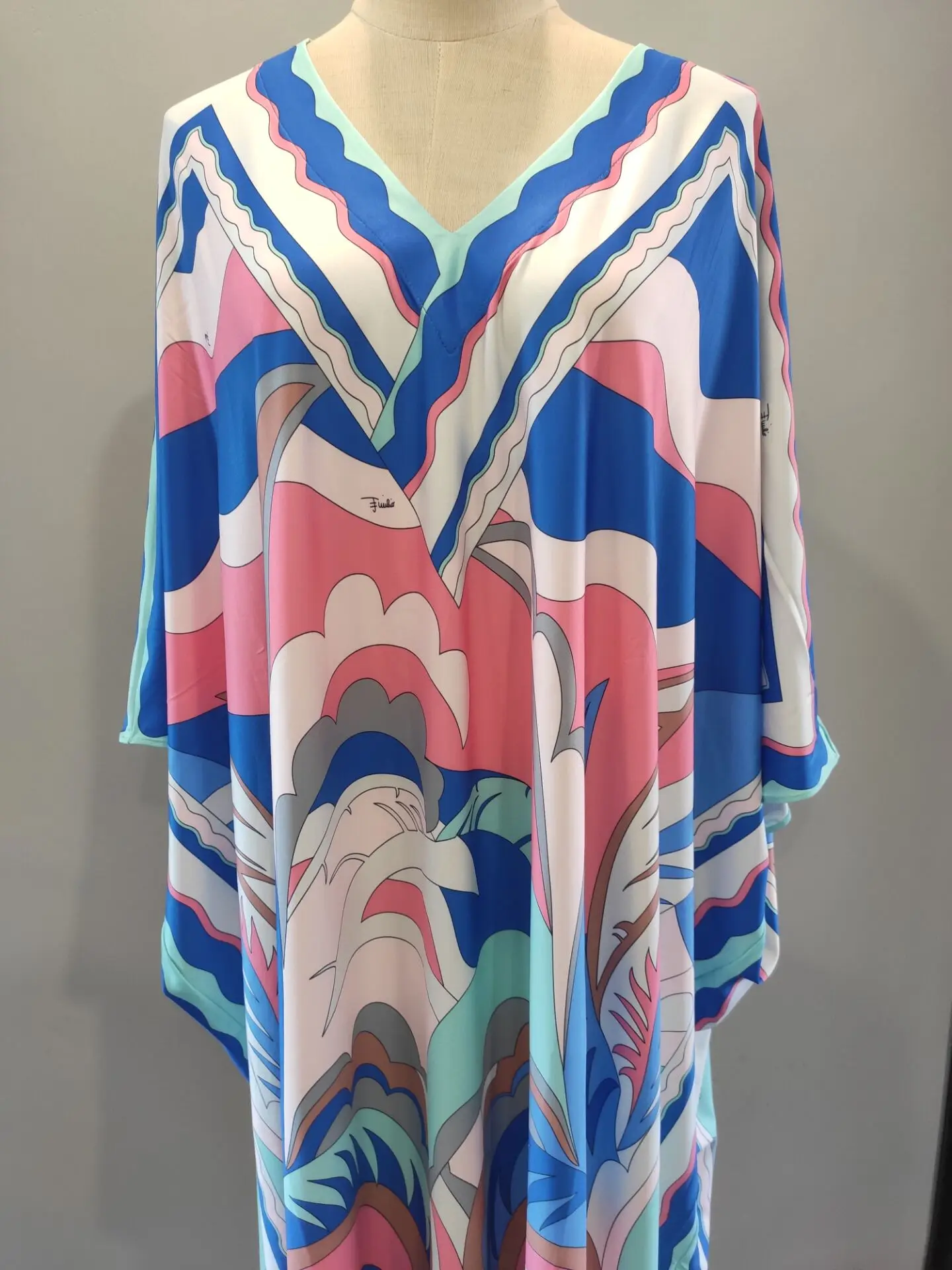 EFATZP New Middle East Loose Size V-Collar Fashion Printed Elastic Knitted Leisure silk jersey Dresses