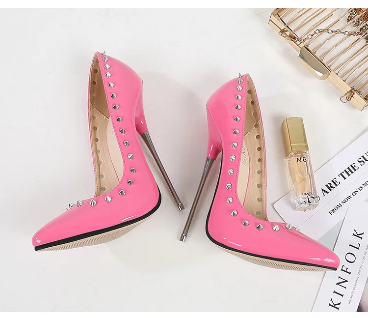 12156448069_491316973