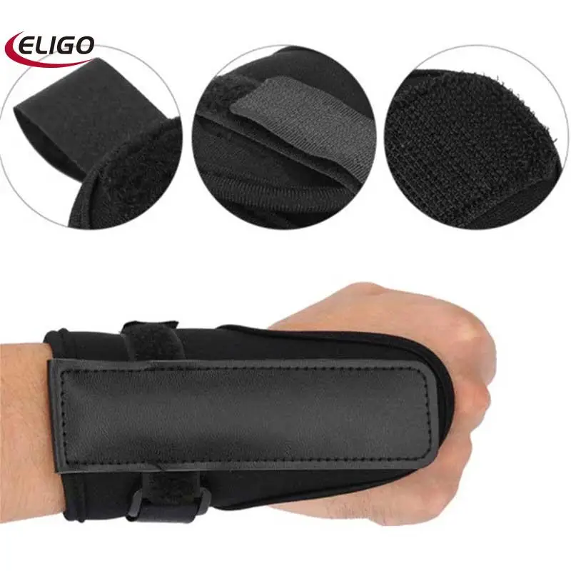 

Golf practice swing education trainer Golf serving gesture corrector to control gestures to the correct auxiliary tool