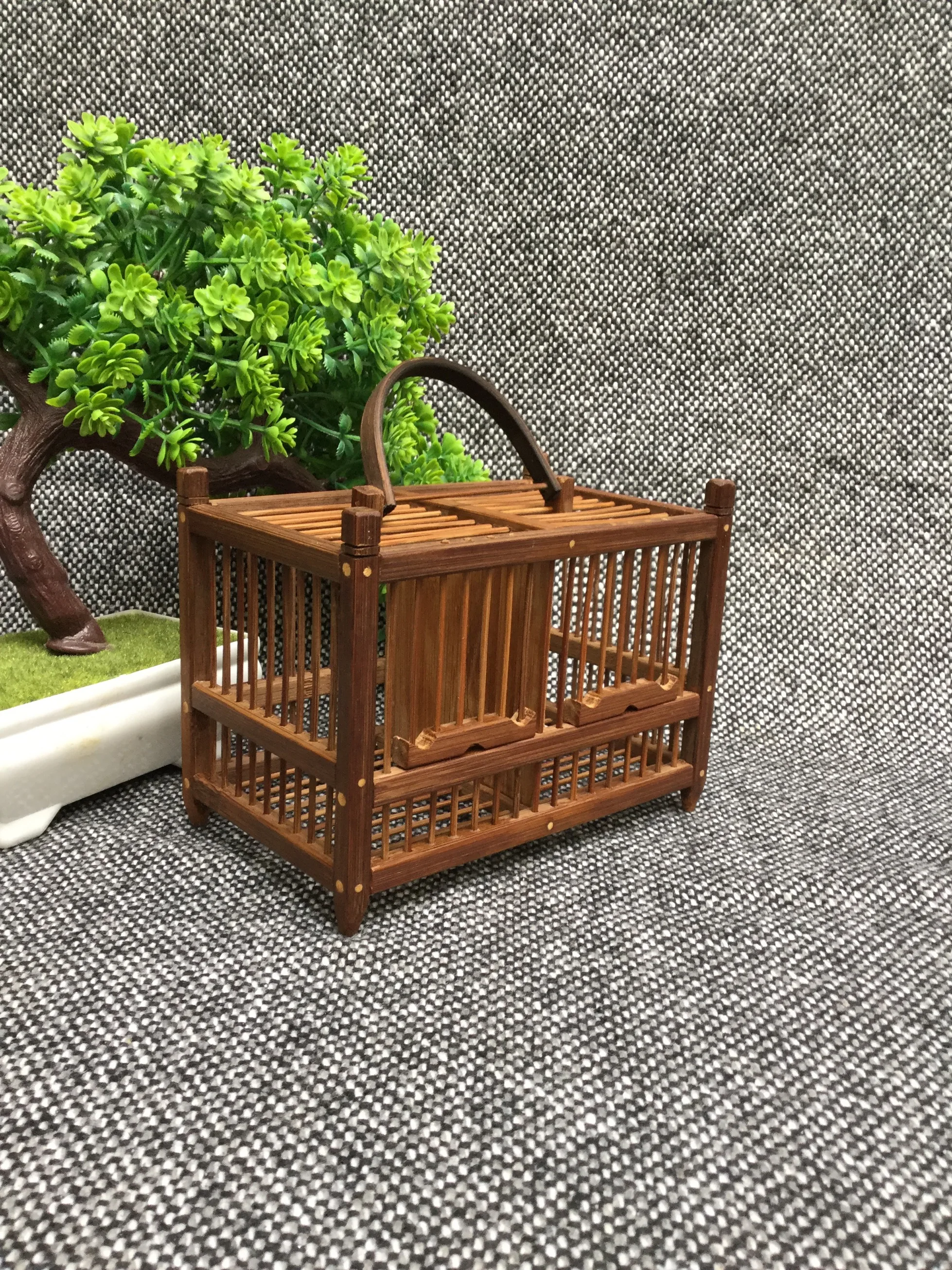 Classic Two- Lattice Pure Handmade Natural Bamboo Grasshopper Cage Insects Refined Old Children Gift