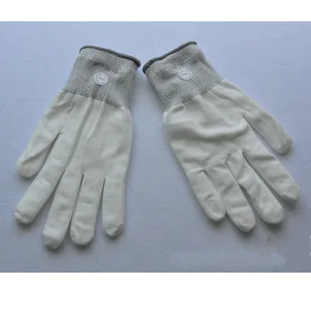 

Newly 1 Pair Unisex LED Luminous Gloves 6 Modes Flashing Glow Rave Cool Light Mittens Finger Glove Halloween Party Supplies FIF6