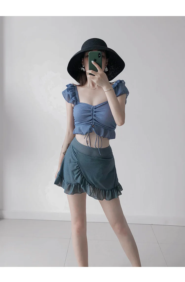 18159145478_1977185908