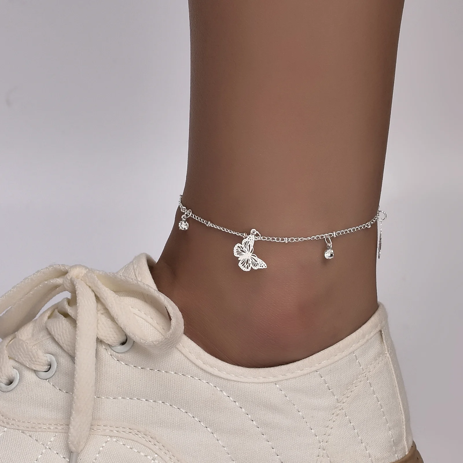 

Fashion Butterfly Anklet Simple Insect Pendant Anklet Women's Beach Anklet Leisure Travel Party Jewelry Birthday Gift