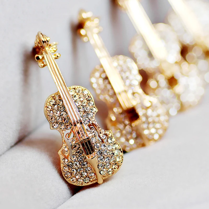 

Wedding Party Favor Personalized Gifts for Guests Violin Brooch Bling Crystal Pins Love Lapel Brooches Rhinestone Brooch