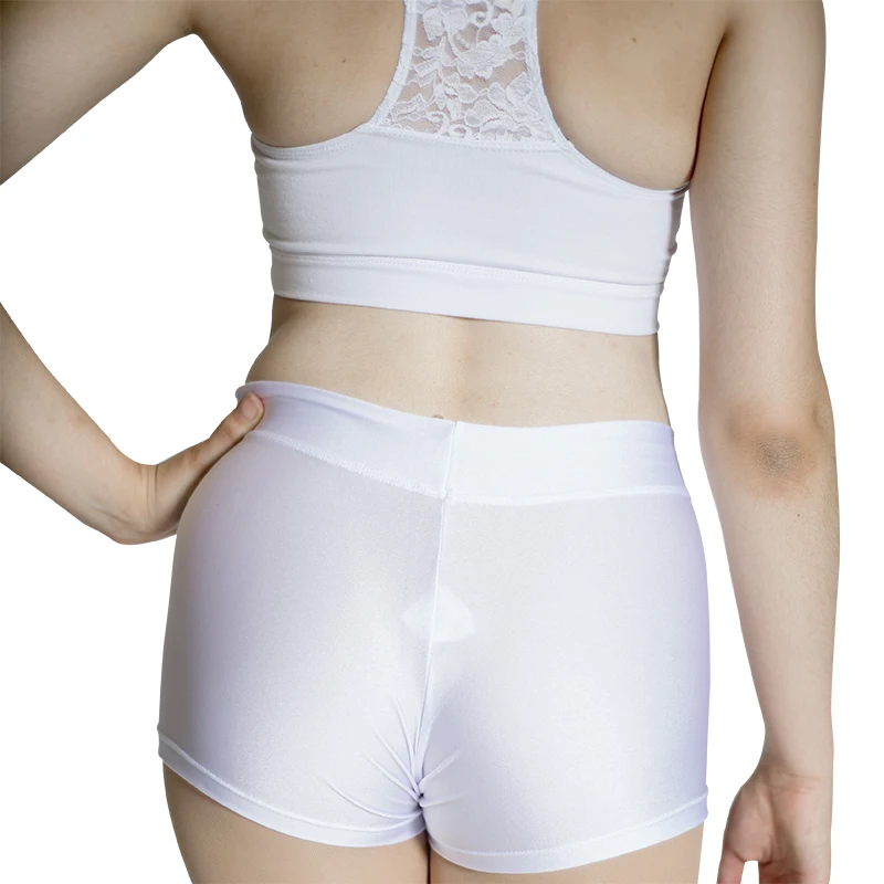 511502White two piece (3)=