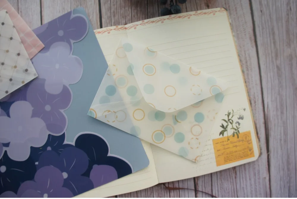 10.5*14.7cm 3pcs Light Color Dot Design Envelop As Postcard Message Card Invitation Envelop Transparent and Seal Sticker