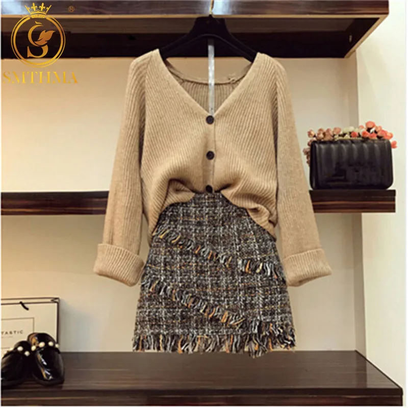 Теплый женский комплект из юбки и кофты SMTHMA короткой твидовой с бахромой вязаной
