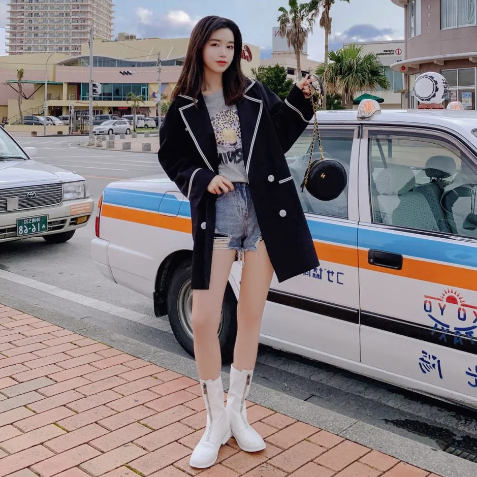 

20192019 College Style Contrast Color Binding Mid-length Small Suit Women's Elegant Black And White with Pattern Versatile Loose