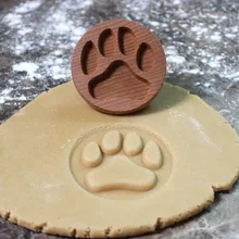 

Cookie Embossing Mold Funny Wooden Baking Animal Pattern Postmark Gingerbread Mold Cake Mold Suitable for Kitchen DIY
