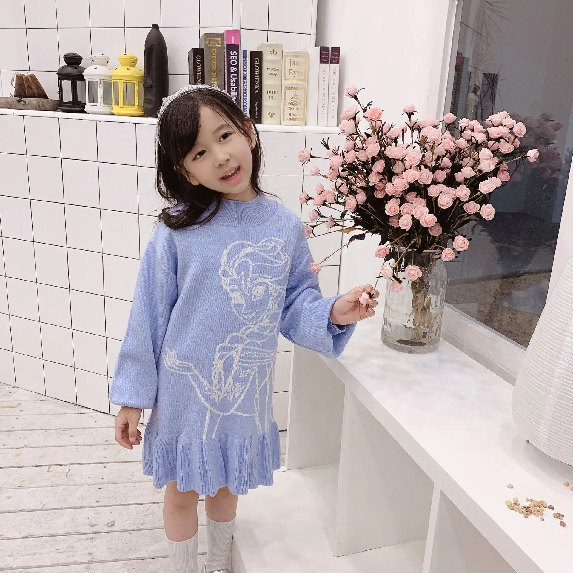 Платье для девочек с длинными рукавами; вязаное платье с длинными рукавами; Однотонное голубое мягкое платье для маленьких девочек; зимние платья для малышей