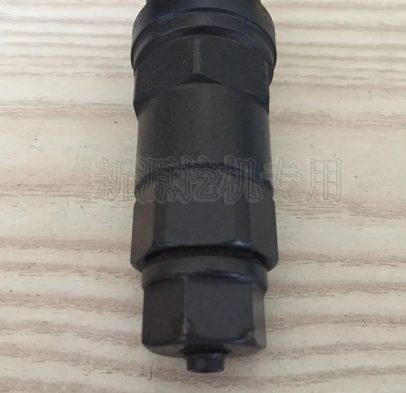 Xinyuan 65 75-8 85 резиновый колесный экскаватор распределительный клапан многоходовой клапан предохранительный клапан регулятор давления аксессуар