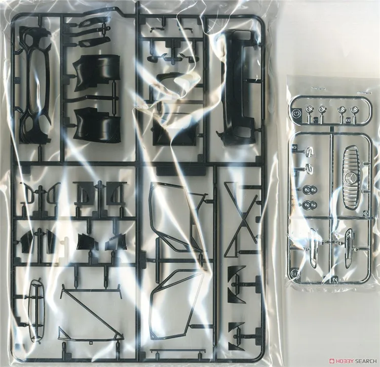 1/24 сборки автомобилей модель Leon Cvstos AMG 24350