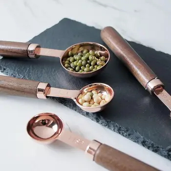 

4Pcs/Set Home Kitchen Baking Tools Wooden Handle Copper Plating Measuring Spoons