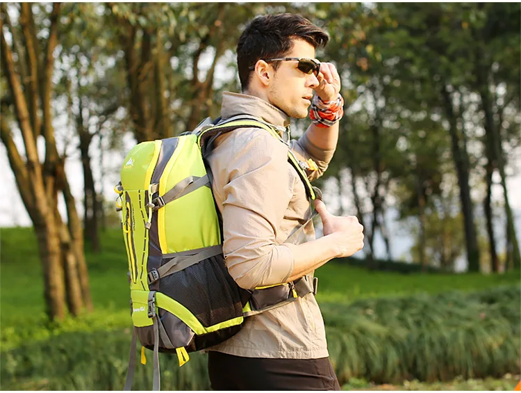 Outdoor Mountain Climbing 45L Tour Pals Backpack Men And Women Hiking Waterproof Travel Ultra-Light Breathable Large-Volume