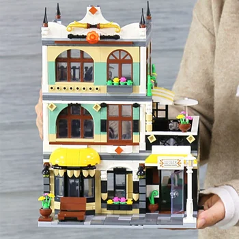 

Building Blocks toy Assembling small particles Building Blocks set Toy model assembled in city street view restaurant
