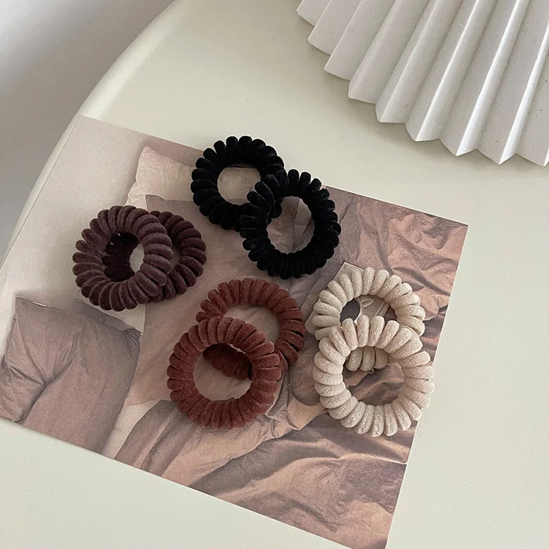 Ruoshui Woman Velvet Telephone Line Hair Ties Women Elastic Hairband Hair Ring Headwear Scrunchies Ponytail Holders Rubber Band taimy velvet ring jewelry box plush heart shaped birthdays valentine wedding personalise gifts packaging case free custom logo