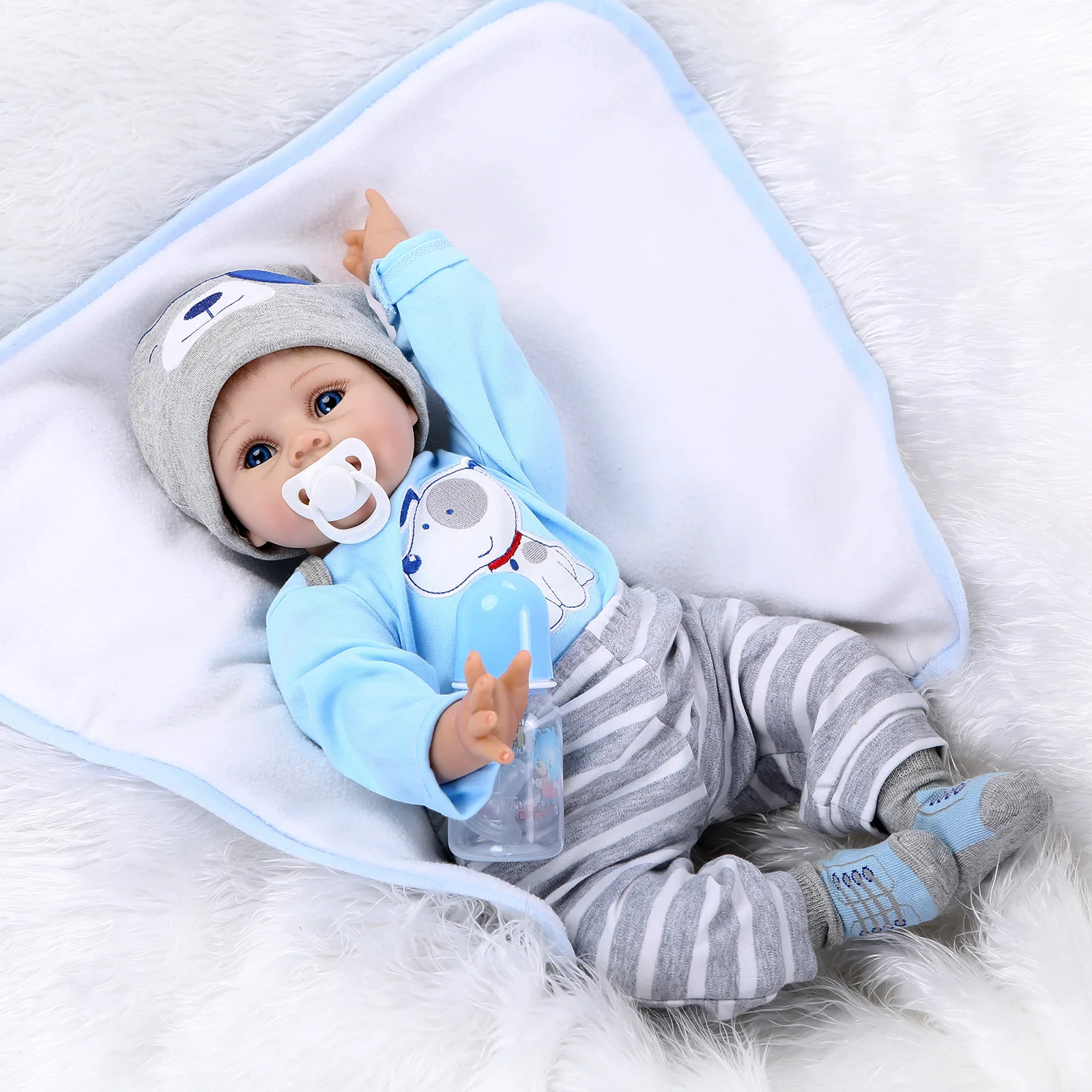 

Blue Soft Real Silicone Reborn Baby Sleeping Bath Real Touch High Quality Beautiful Cartoon Baby Clothes Girls Infant AA50DT