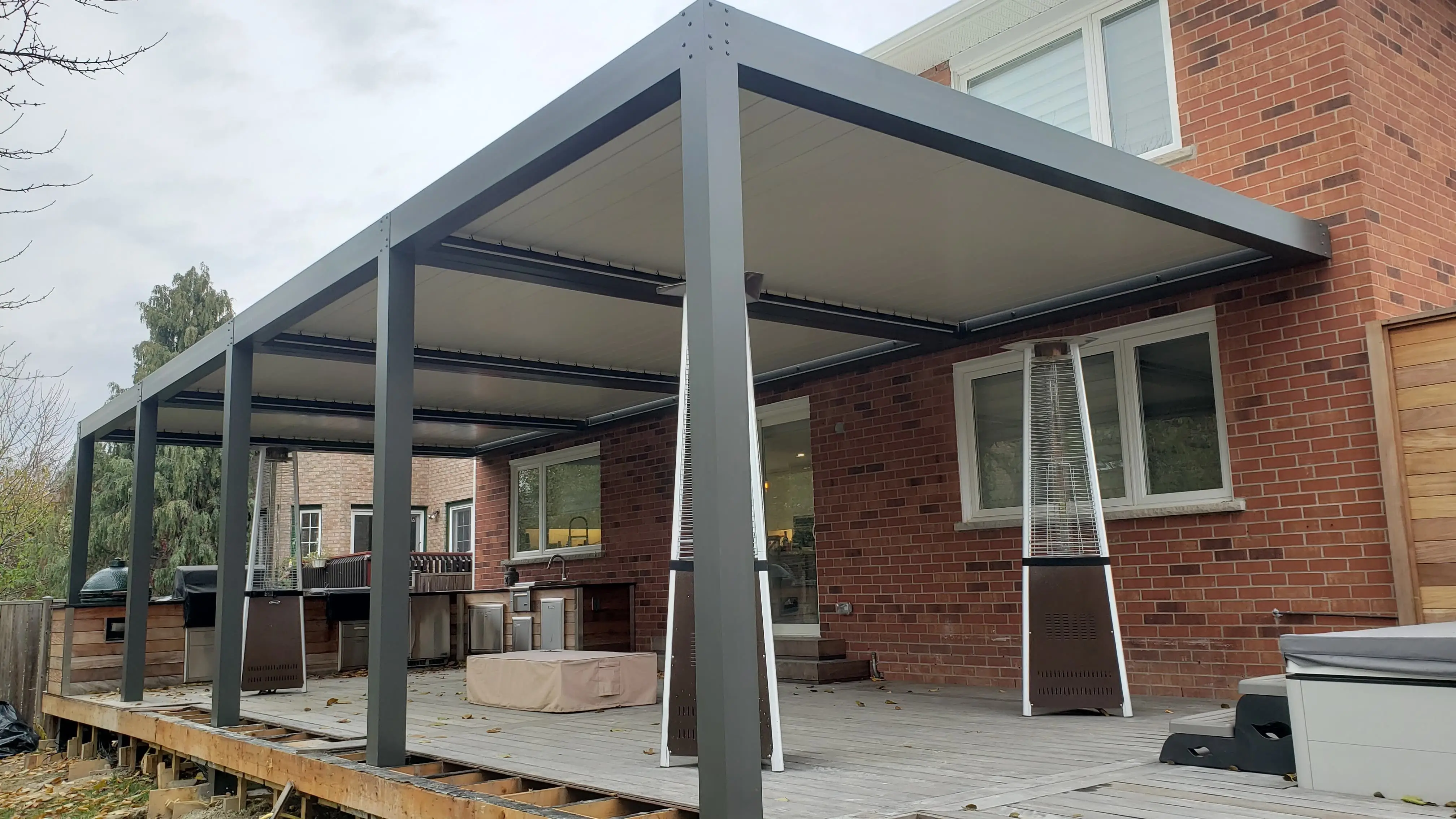 High Quality Outdoor Gazebo Retractable Bioclimatique Remote Control Pergola Aluminium Arches Arbours Pergole