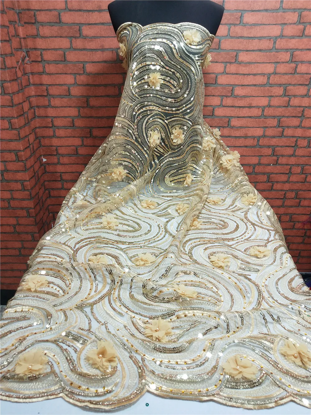 

African Lace Fabric High Quality Embroidery Net Lace Fabric For Wedding dress Beige With Gold Sequins French Tulle Lace Fabric