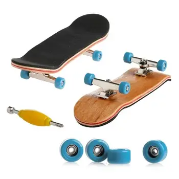 

Mini Bearing Wheel PU Anti-skid Pad Finger Skateboard Kit Children's Toy