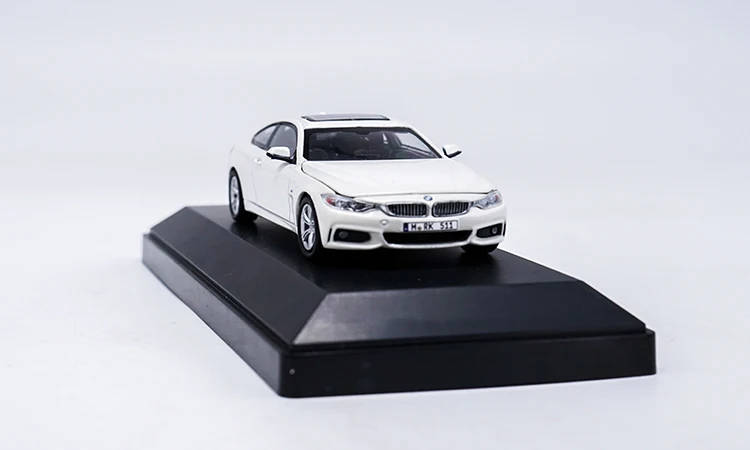 1:43 BMW4 Series Coupe Alloy Model Car Static high simulation Metal Model Vehicles With Original Box