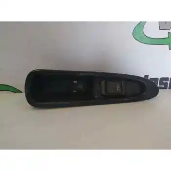 

03458028 WINDOW REGULATOR FRONT LEFT VOLVO S40 SALOON