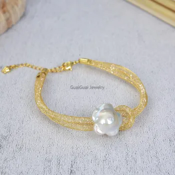

GG Jewelry Gold Plated Loop Bracelet Natural 15mm White Keshi Flower Pearl