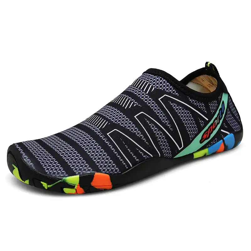 anti slip swimming shoes