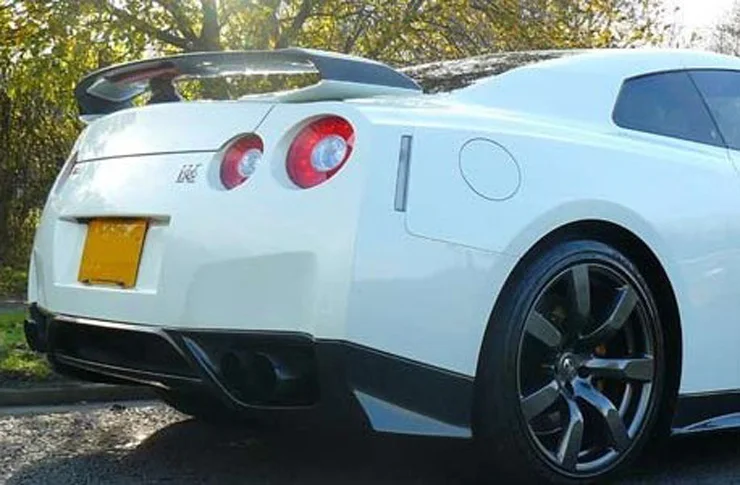 Подходит для NISSAN GTR R35 карбоновое волокно задний диффузор бампер задний спойлер
