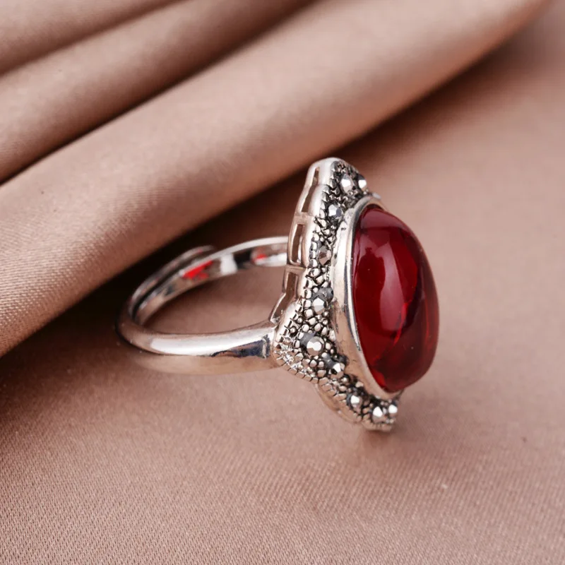 MayaRuth Sterling Silver Cocktail Ring - Created Ruby Red Gemstone With CZ Accents (Oval Shape, Vintage Style)
