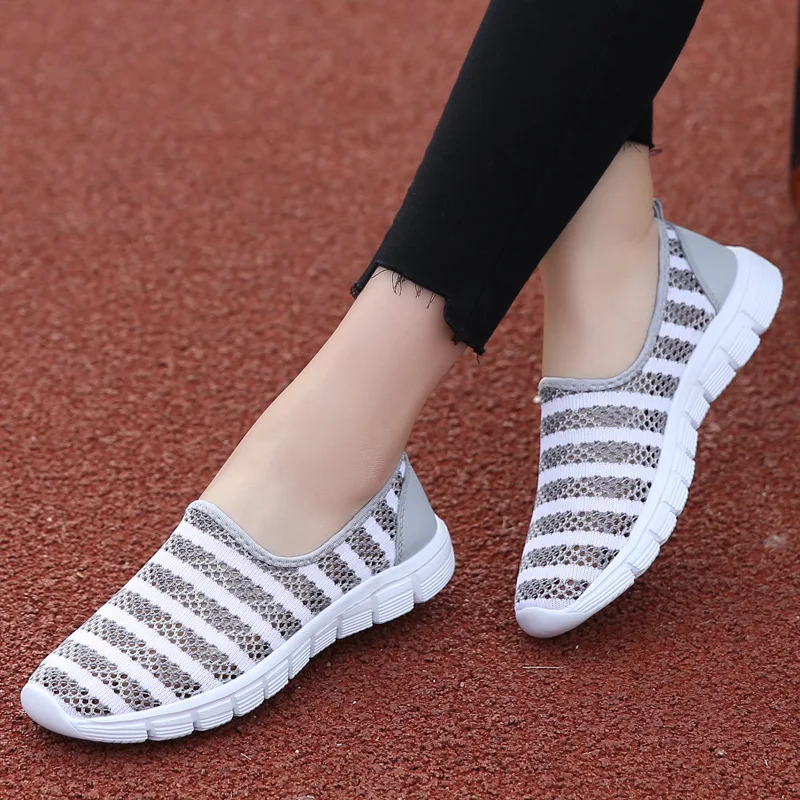 Summer mesh women's shoes hollow comfortable running breathable casual student sports flat hiking walking | Обувь