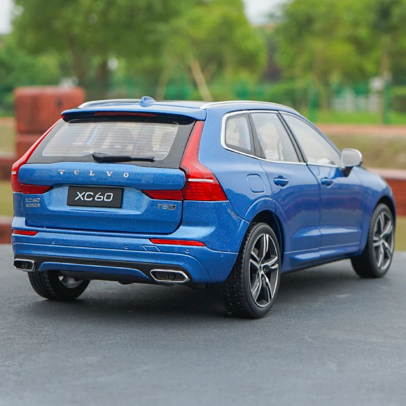 Высокое качество 1:18 VOLVO XC60 роскошный SUV сплав модель, моделирование высококачественной металлической коллекции и подарочных моделей