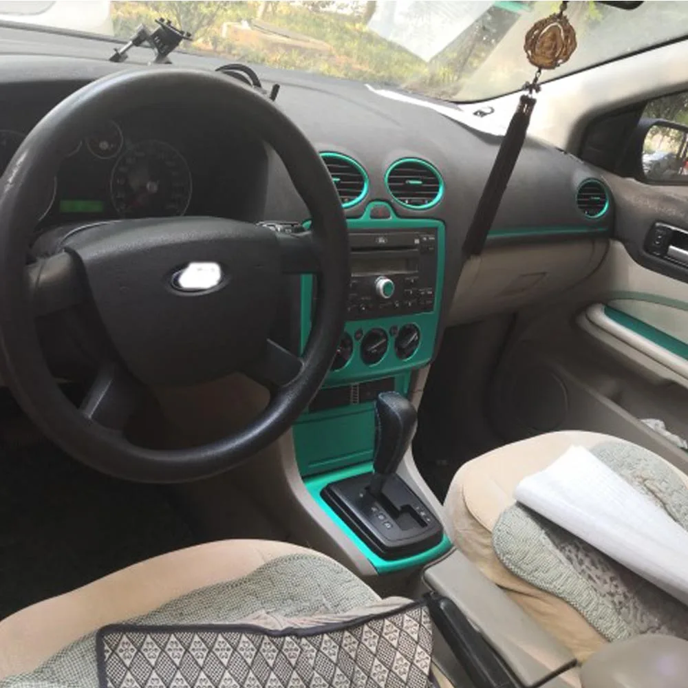 2005 Ford Focus Interior