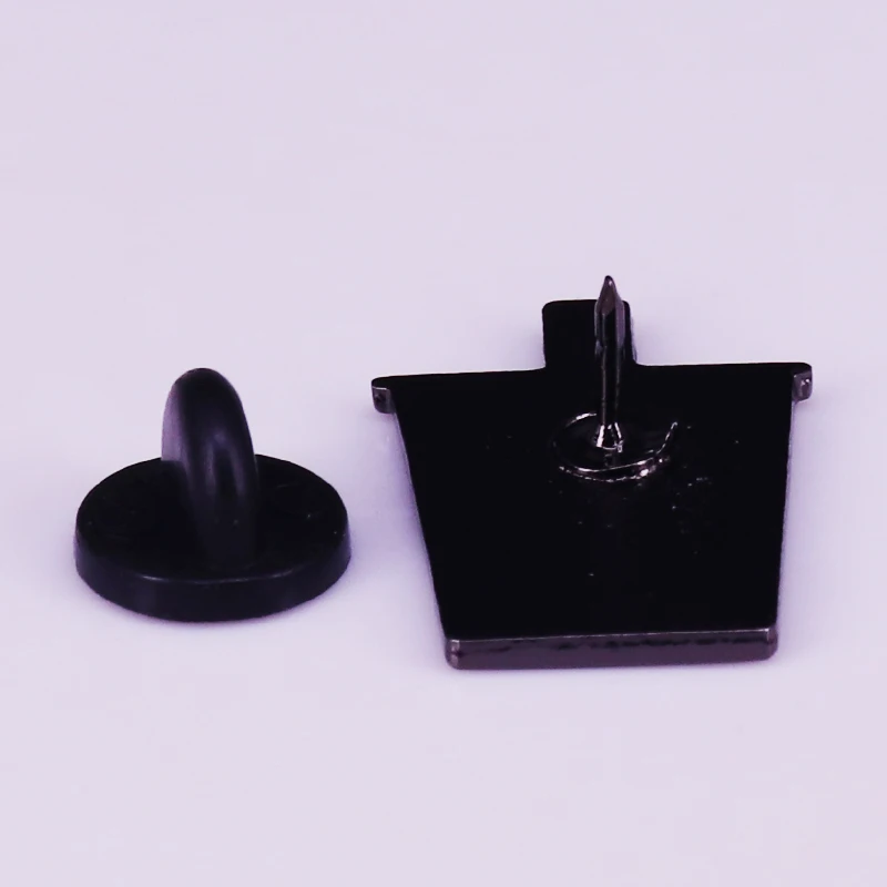 Occult lapel pin A spooky & bubbly accessory for anyone who loves boba tea!