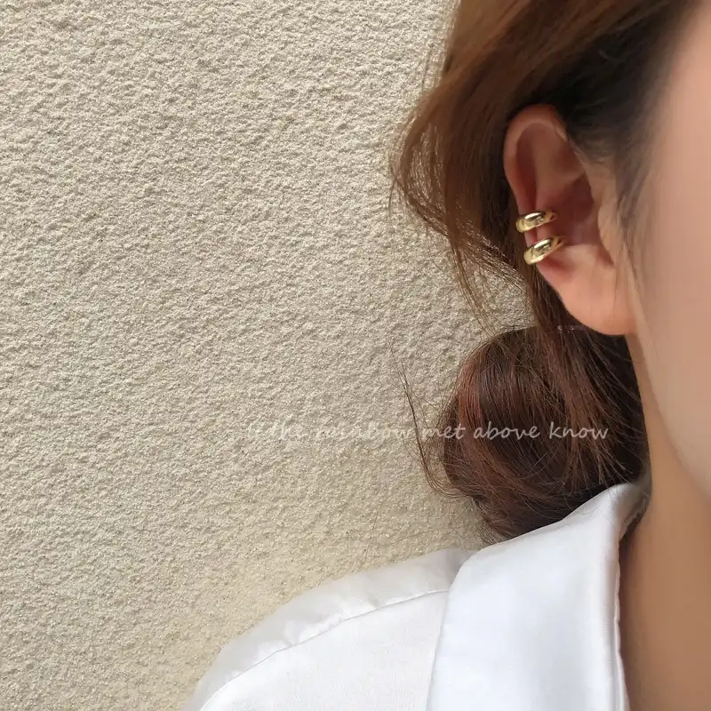 韓国ジルコン小さな耳耳女の子のためのゴールドearcuffかわいい軟骨クリップなしピアス女性パンクジュエリー クリップ イヤリング Aliexpress