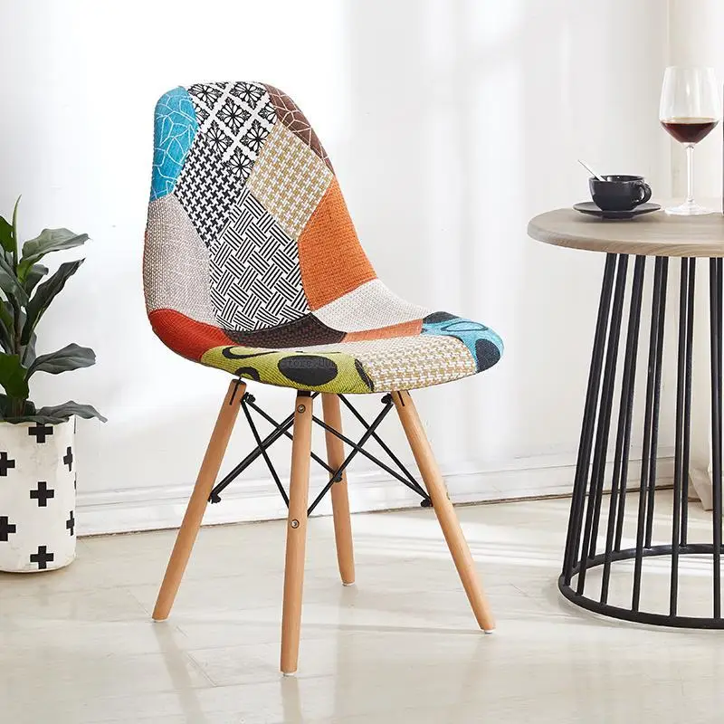 Креативный нордический обеденный стул для приема, чтобы обсудить стул для гостиной, современный минималистичный домашний стул из твердой древесины - Цвет: Style 1
