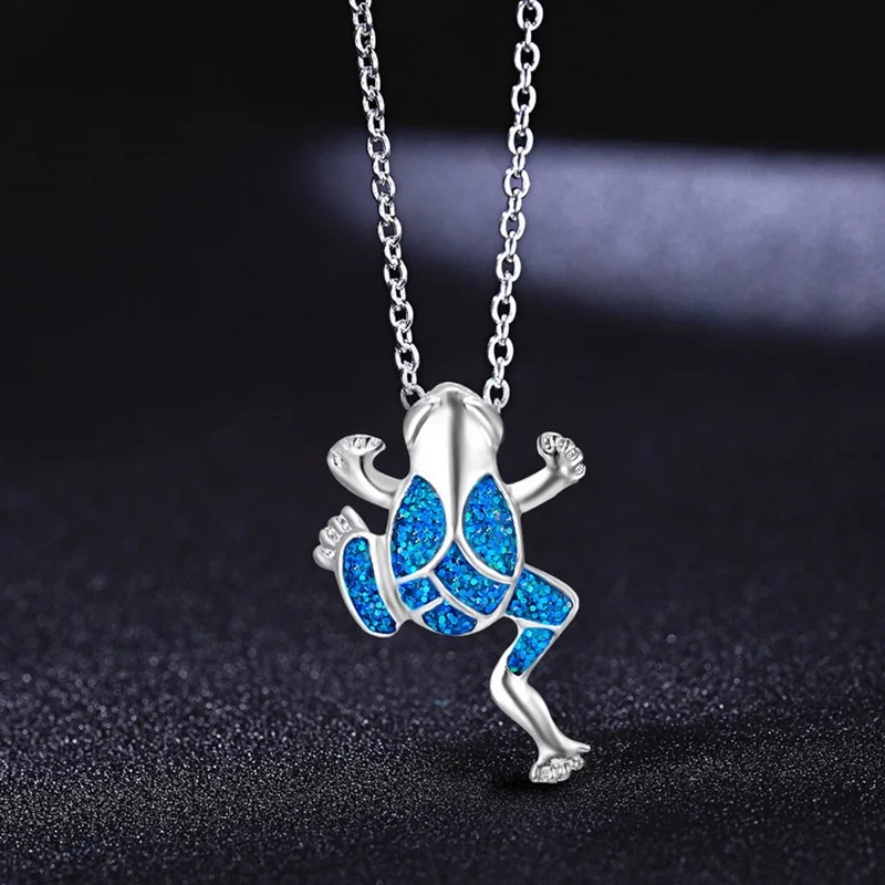 FDLK Classic Frog Pendant Necklace New Europe Style Alloy Fire Opal Jewelry Animals Necklaces &amp Pendants for Women Party Gifts |