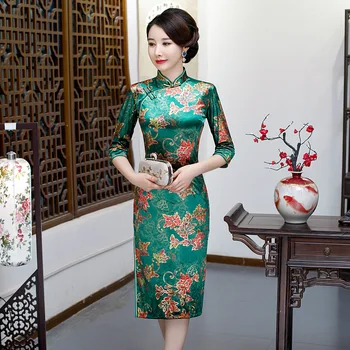 

Sexy Vintage Button Qipao Women Vestidos Half Sleeve Velvet Cheongsam Traditional Chinese Prom Dress Flower Evening Party Gown