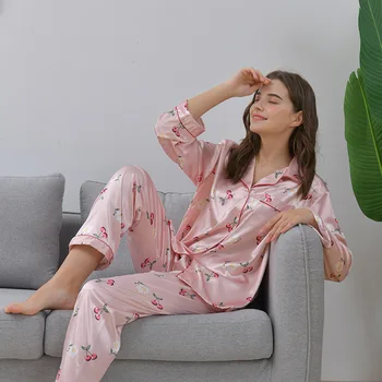 

Spring New Style Tracksuit Piece Sexy Comfortable Pajamas Household Set Homewearfor Women Pajamas Set Imitation Silk Satin